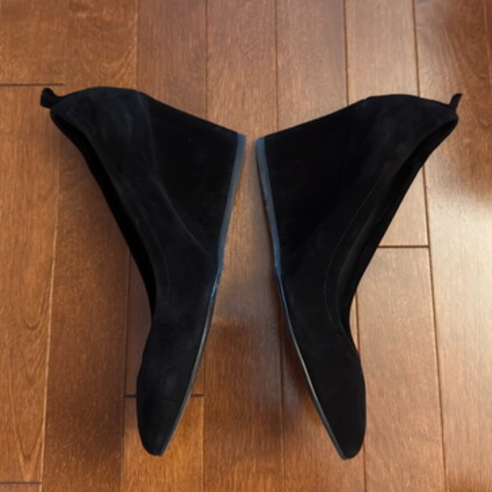 Lanvin Suede Calfskin Wedge Pump - Picture 2 of 6